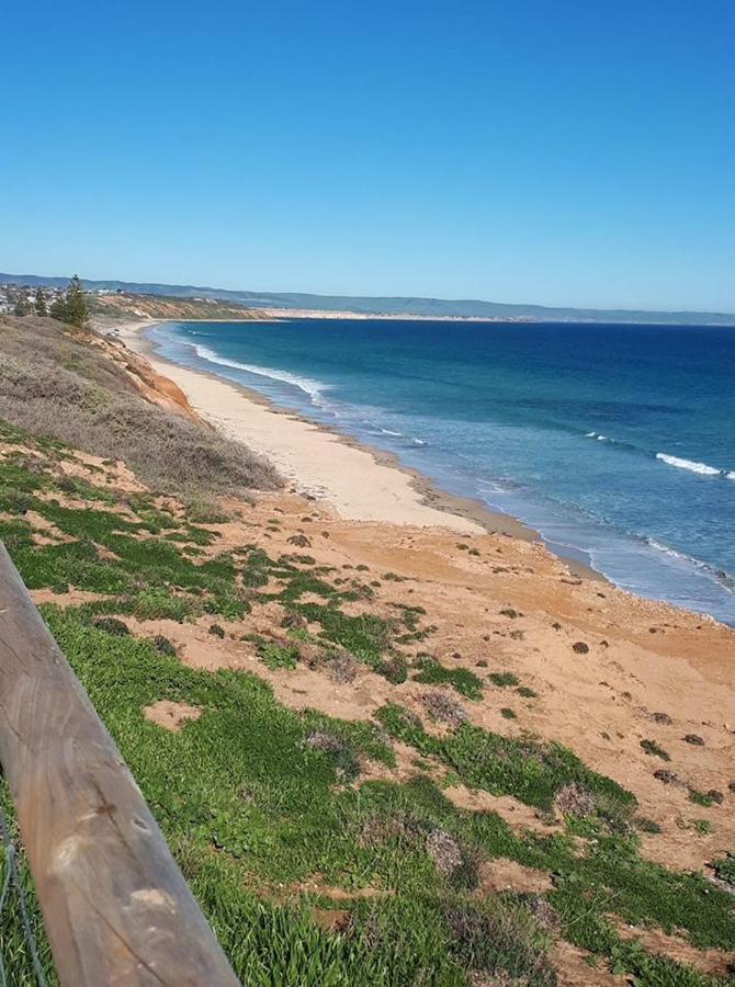 Moana Beach Tourist Park Екстериор снимка